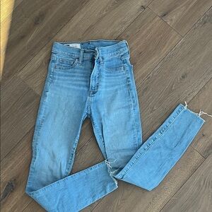 Gap 24 true skinny high rise jean
